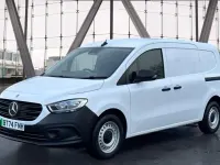 Używany Mercedes eCitan 89 kW (122 KM) 2025 Biały Van