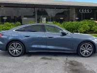 Begagnad Audi A5 S-Line 204 HK (150 kW) 2025 Blå Sedan