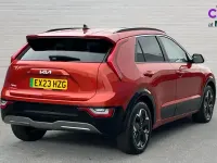 Begagnad Kia e-Niro 150 kW (204 HK) 2023 Orange SUV