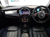 Used Mini Cooper Exclusive 136 HP (100 kW) 2023 Silver Hatchback