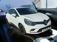 Used Renault Clio IV Iconic 90 HP (66 kW) 2019 White Hatchback