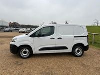 Used Citroën Berlingo 100 HP (73 kW) 2023 White MPV