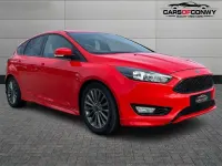 Used Ford Focus ST-Line 140 HP (102 kW) 2018 Red Hatchback