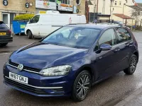Begagnad VW Golf VII SE 125 HK (91 kW) 2017 Blå Halvkombi