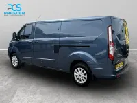 Käytetty Ford Transit Custom Limited 130 HP (95 kW) 2022 Sininen Van