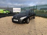 Used Renault Mégane III Dynamique 110 HP (80 kW) 2011 Black Hatchback
