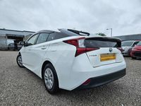 Used Toyota Prius Business Edition 2026 White Hatchback