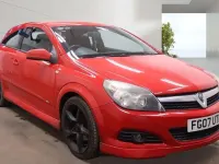 Used Vauxhall Astra SRi 123 HP (90 kW) 2007 Red Hatchback