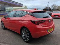 Used Vauxhall Astra SRi 150 HP (110 kW) 2017 Red Hatchback
