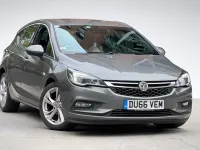 Begagnad Vauxhall Astra SRi 150 HK (110 kW) 2017 Grå Halvkombi