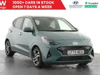 Used Hyundai i10 Premium 2024 Green Hatchback