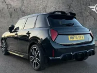 Usado Mini Cooper S Hatch 201 HP (147 kW) 2025 Preto Citadino