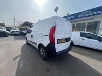 Used Fiat Doblò 90 HP (66 kW) 2016 White MPV