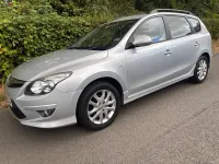 Used Hyundai i30 Comfort 124 HP (91 kW) 2011 Silver Estate