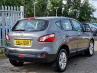 Used Nissan Qashqai Acenta 110 HP (80 kW) 2012 Grey SUV