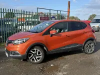Used Renault Captur Dynamique 2014 Orange SUV