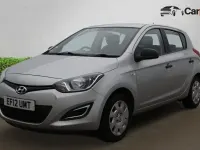 Used Hyundai i20 Classic 85 HP (62 kW) 2012 Silver Hatchback