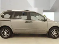 Used Kia Sedona 2011 Silver MPV