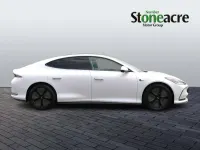 Used MG IM5 216 kW (295 HP) 2025 White Hatchback