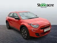 Used Fiat 600 100 HP (73 kW) 2025 Orange SUV