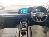 Second-hand VW Golf VIII Style 150 CP (110 kW) 2023 Gri Hatchback