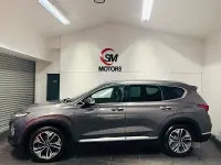 Usado Hyundai Santa Fe Premium SE 200 CV (147 kW) 2018 Gris SUV
