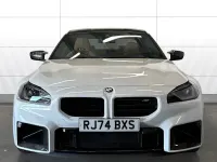 Begagnad BMW M2 Shadowline 460 HK (338 kW) 2024 Vit Sportkupé