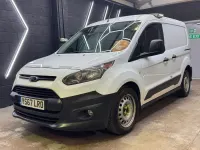 Used Ford Transit Connect 100 HP (73 kW) 2018 White MPV