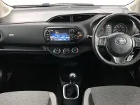 Used Toyota Yaris 120 HP (88 kW) 2019 Blue Hatchback