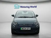 Używany Fiat 500e 86 kW (118 KM) 2024 Zielony Hatchback