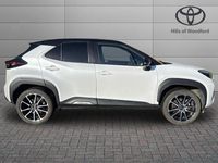Used Toyota Yaris Hybrid Sport 2024 White/black Hatchback