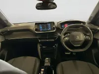 Begagnad Peugeot e-2008 Allure+ 100 kW (136 HK) 2023 Svart SUV