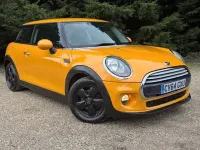 Usado Mini Cooper Hatch 136 CV (100 kW) 2014 Naranja Utilitario