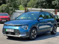 Used Kia e-Niro 147 kW (201 HP) 2025 Blue SUV
