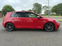 Used VW Golf VII GTD 184 HP (135 kW) 2017 Red Hatchback