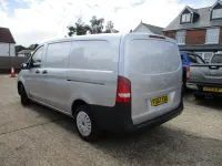Begagnad Mercedes Vito 2017 Silver Van