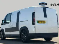 Used Kia PV5 119 kW (163 HP) 2025 White MPV
