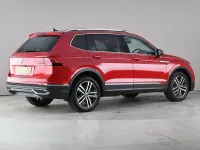 Used VW Tiguan Allspace Elegance 150 HP (110 kW) 2022 Red SUV