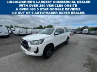 Used Toyota HiLux 150 HP (110 kW) 2021 White Pickup