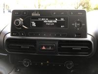 Second-hand Vauxhall Combo 2022 Negru Monovolum