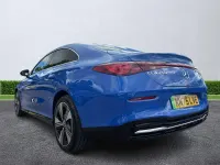 Usado Mercedes CLA 250+ 200 kW (272 HP) 2025 Azul Sedan