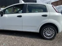 Used Fiat Punto Pop 69 HP (50 kW) 2012 White Hatchback