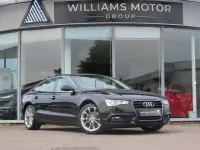 Usado Audi A5 Sportback Business 177 HP (130 kW) 2015 Preto Citadino