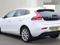 Used Volvo V40 SE Lux 190 HP (139 kW) 2015 White Hatchback