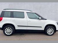 Used Skoda Yeti Outdoor 108 HP (79 kW) 2016 White SUV