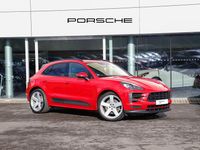 Used Porsche Macan 354 HP (260 kW) 2019 Red SUV