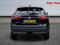 Used Nissan Qashqai N-Connecta 140 HP (102 kW) 2020 Black SUV