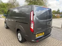 Usado Ford Transit Custom Limited 130 HP (95 kW) 2020 Cinzento Van