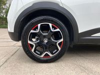 Used Vauxhall Mokka SRi 98 kW (134 HP) 2022 White SUV