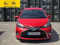 Used Toyota Yaris 101 HP (74 kW) 2015 Red Hatchback